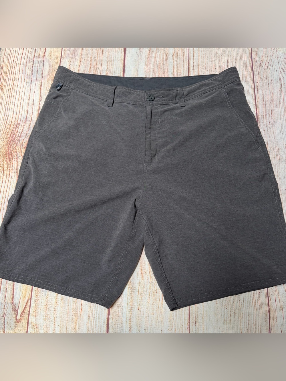 Vans Men's Dark Gray Flat Front Water Friendly Shorts